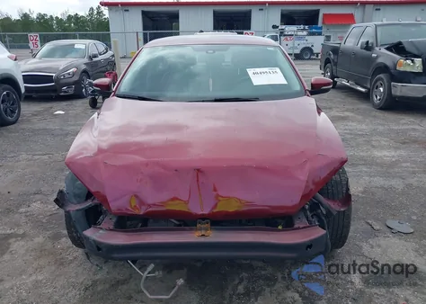 2015 Volkswagen Passat 1.8T Wolfsburg Edition z USA, uszkodzony, nr VIN 1VWAT7A37FC047608